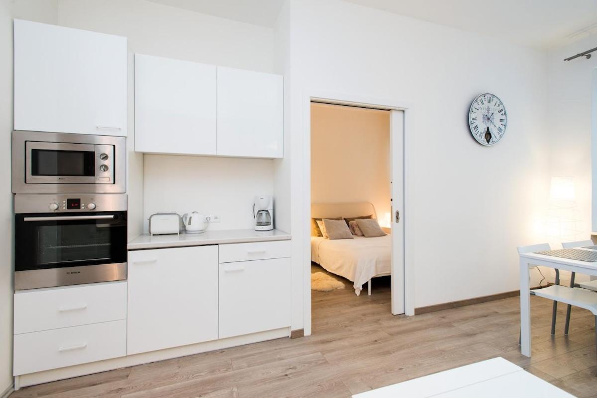 Snow White Apartment *