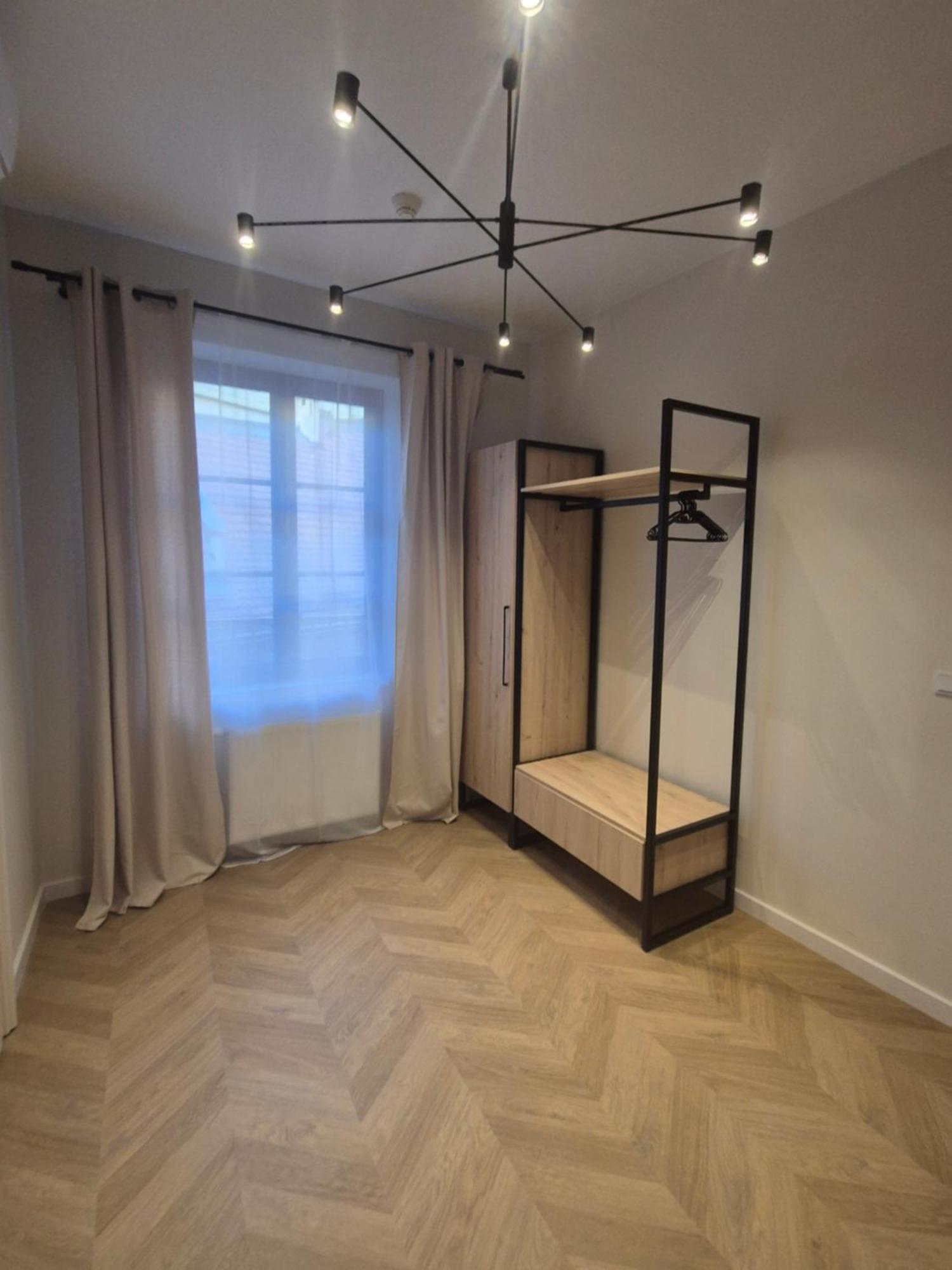 Hetman Main Square Apartamento *