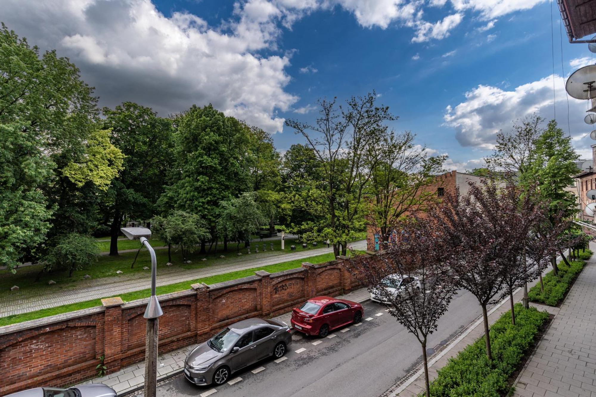 Near Main Station - Bosacka 8 Street