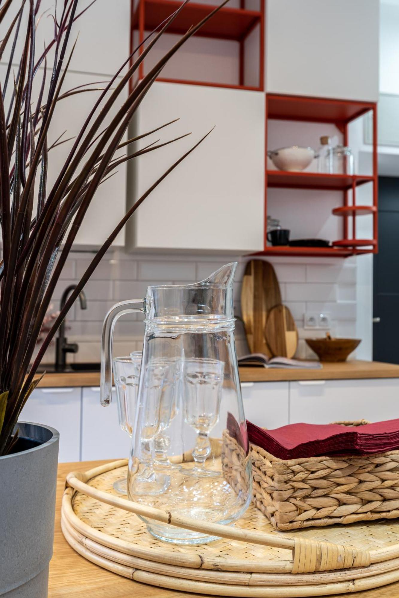 Near Main Station - Bosacka 8 Street Apartment