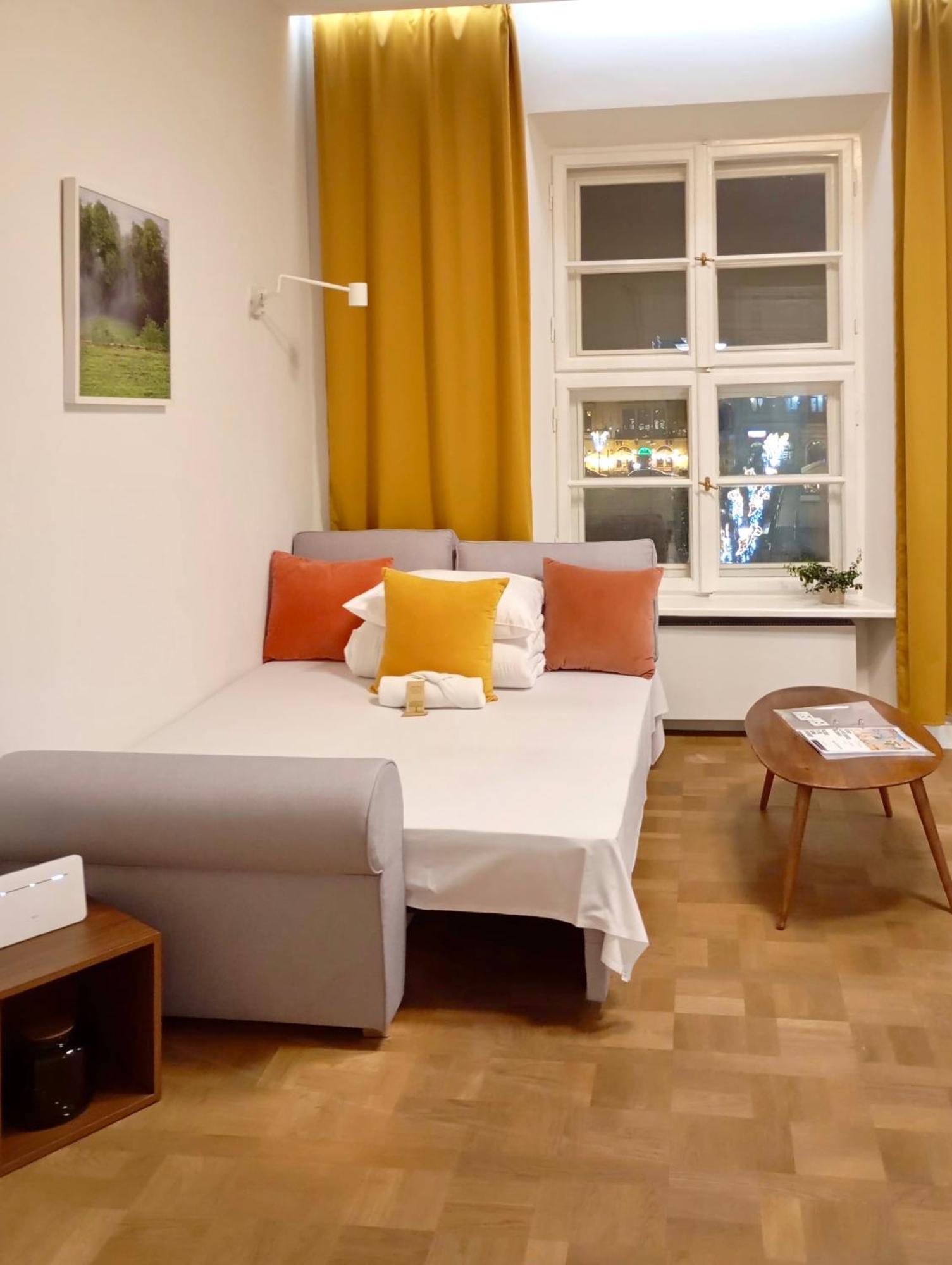 Mint Luxury At The Main Square Apartment Krakow