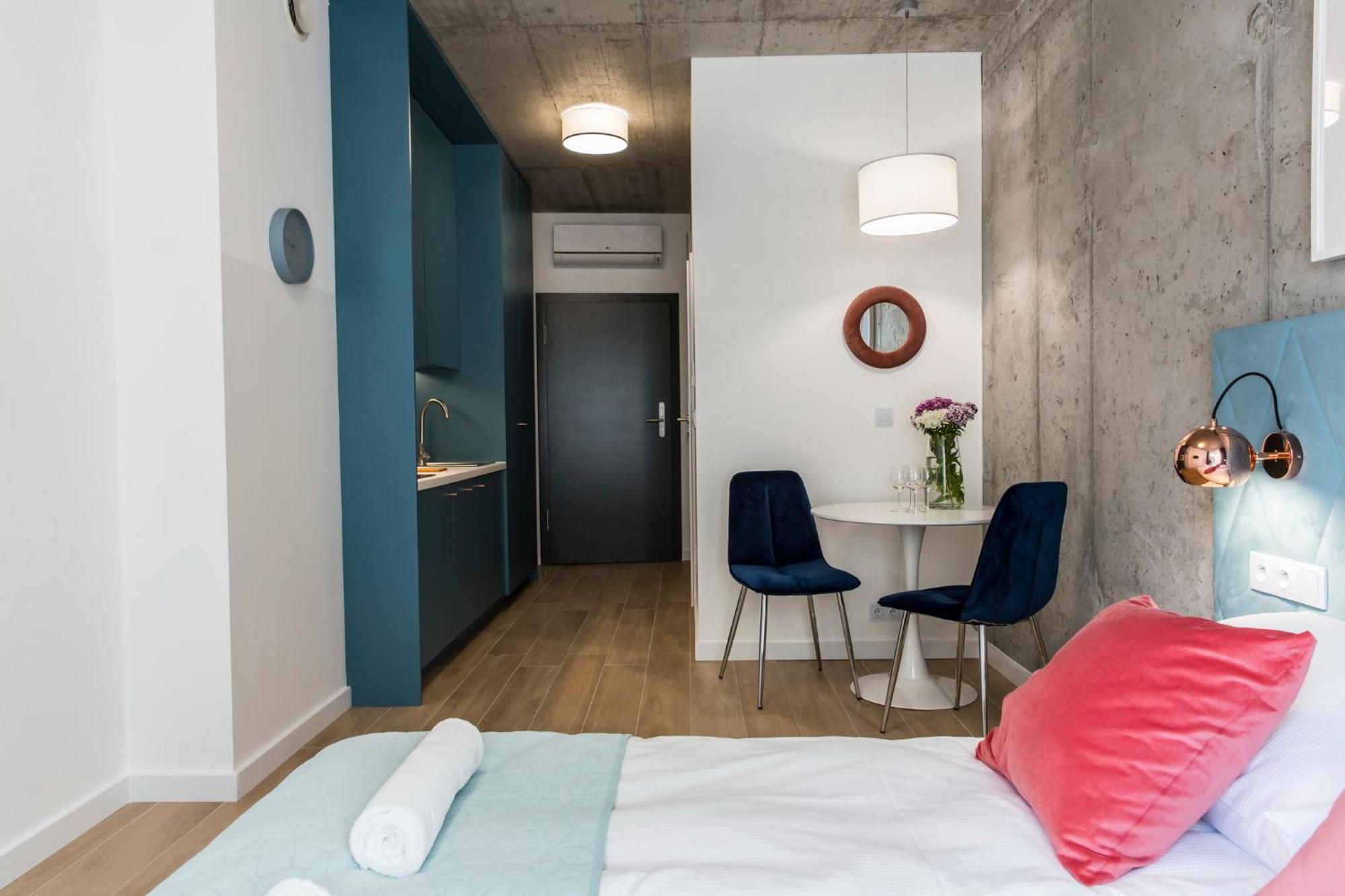 Piedmont House Apartment