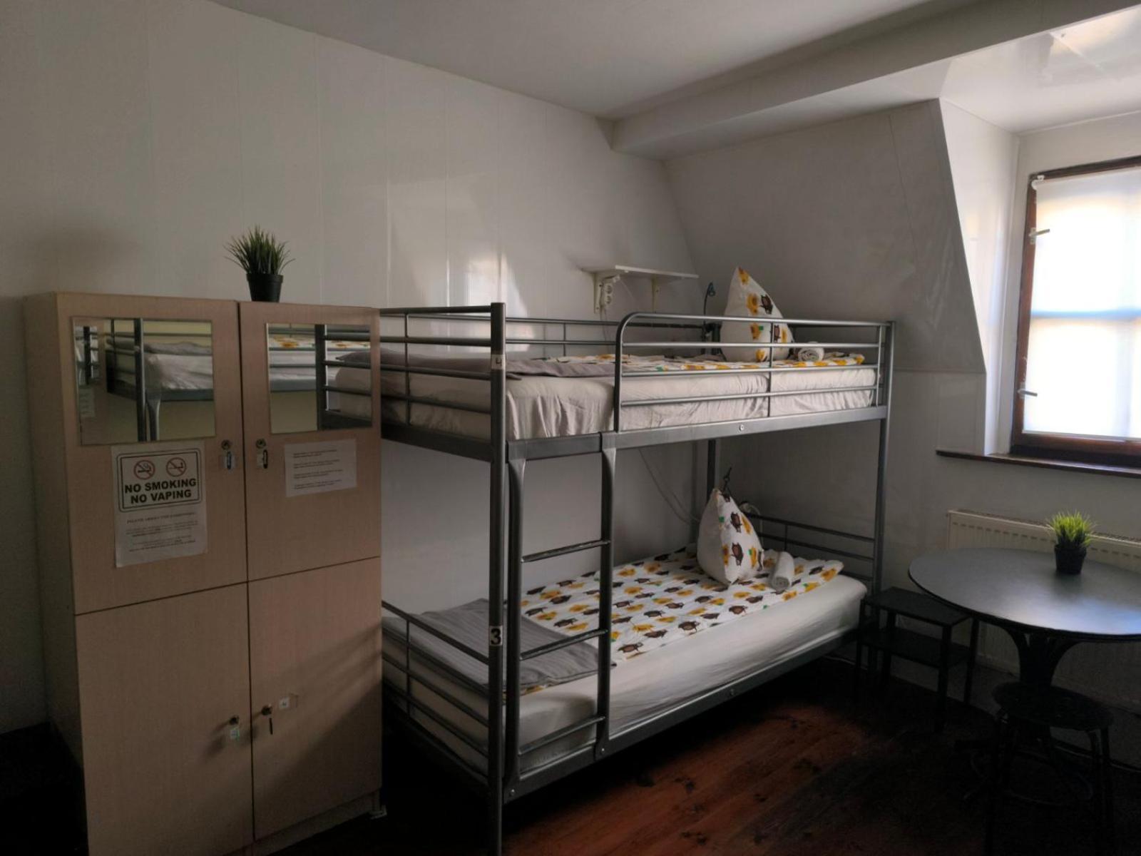 Hostel Retro *