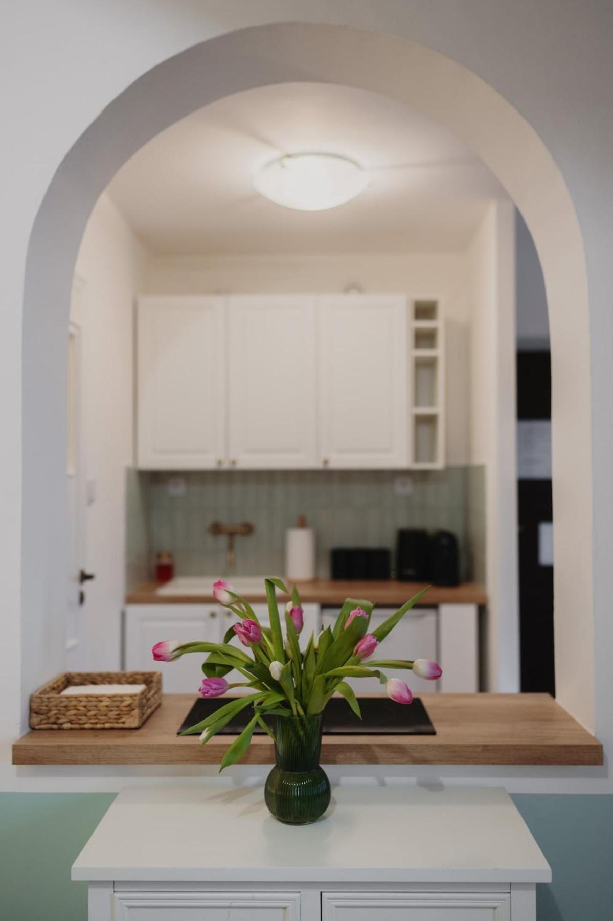 Apartment Mikolajska 2