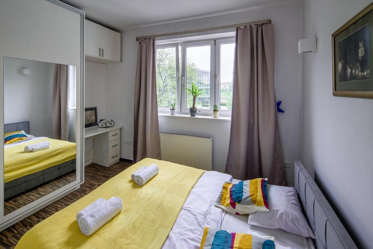 Comfort In Great Location *
