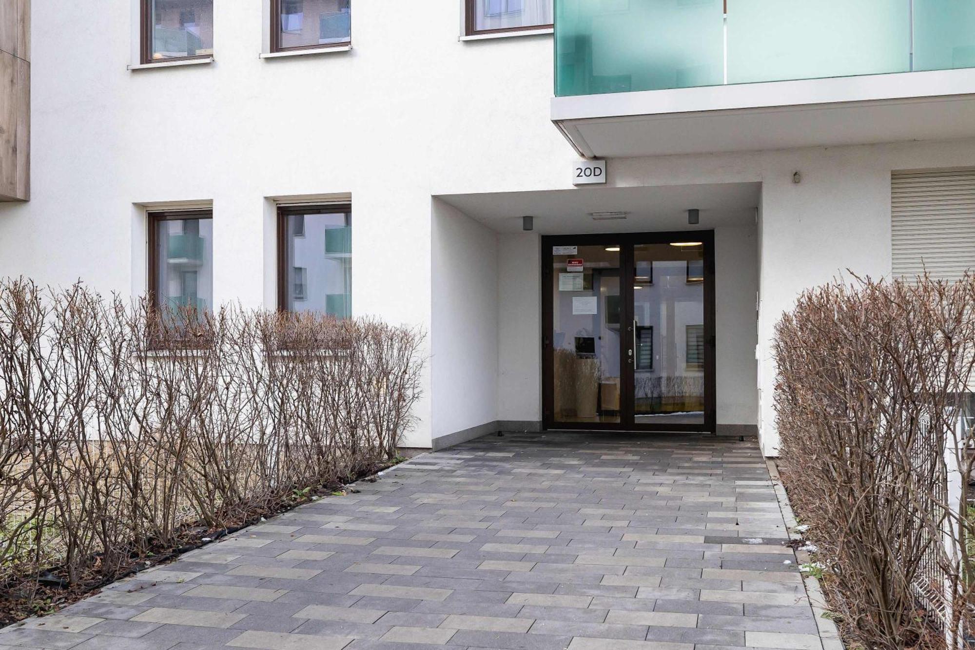 Cosy & Bright With Parking On The Cystersow Street By Renters * Krakow