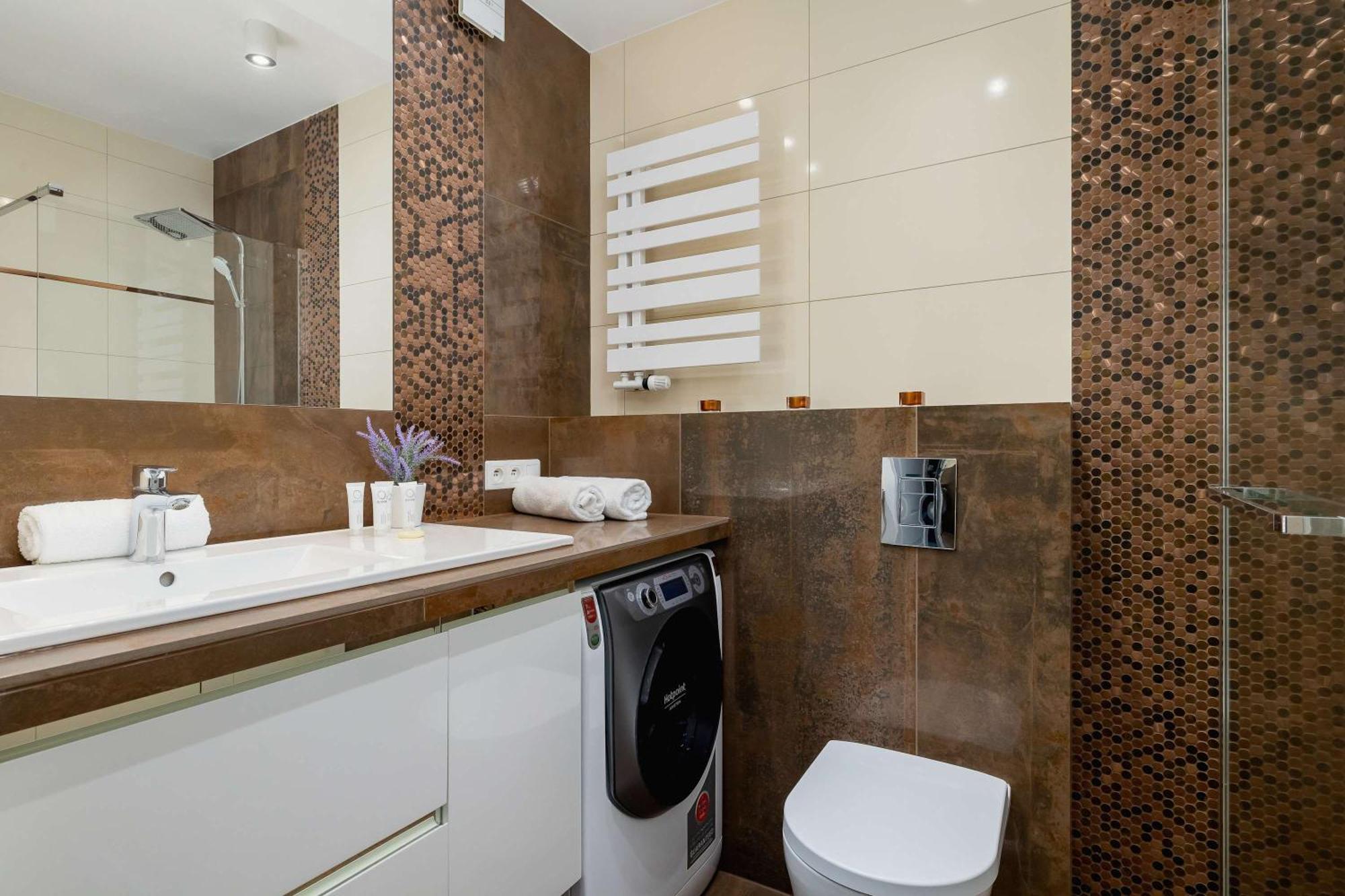 Apartment Cosy & Bright With Parking On The Cystersow Street By Renters Krakow