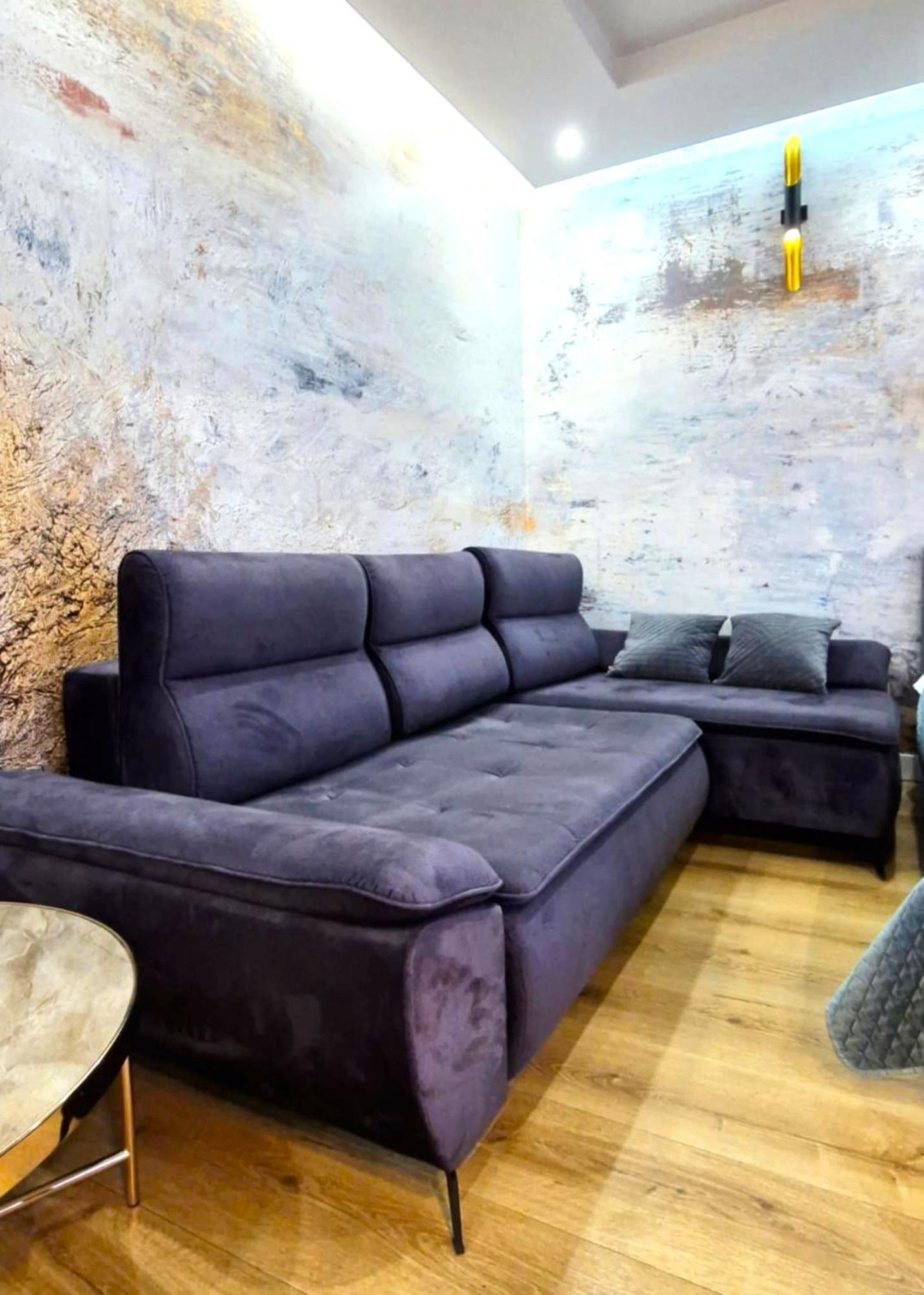 Luxury Blue Cascade Downtown Balcony Apartament