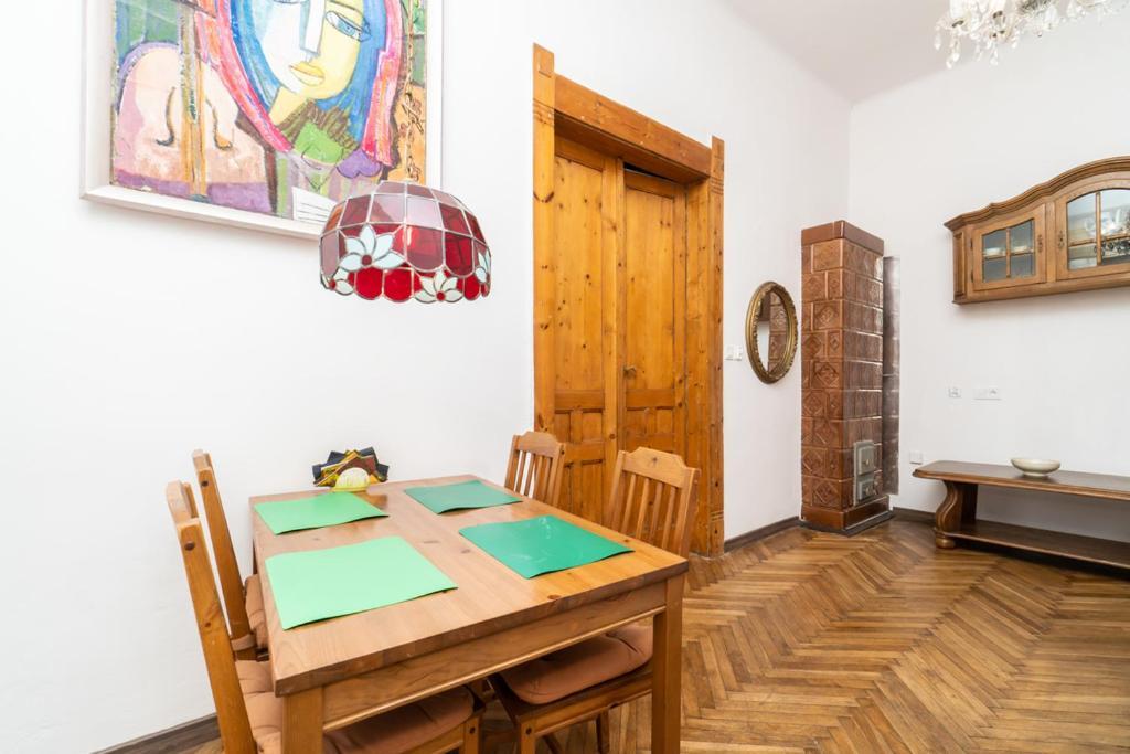 Apartment Artapartamenty *