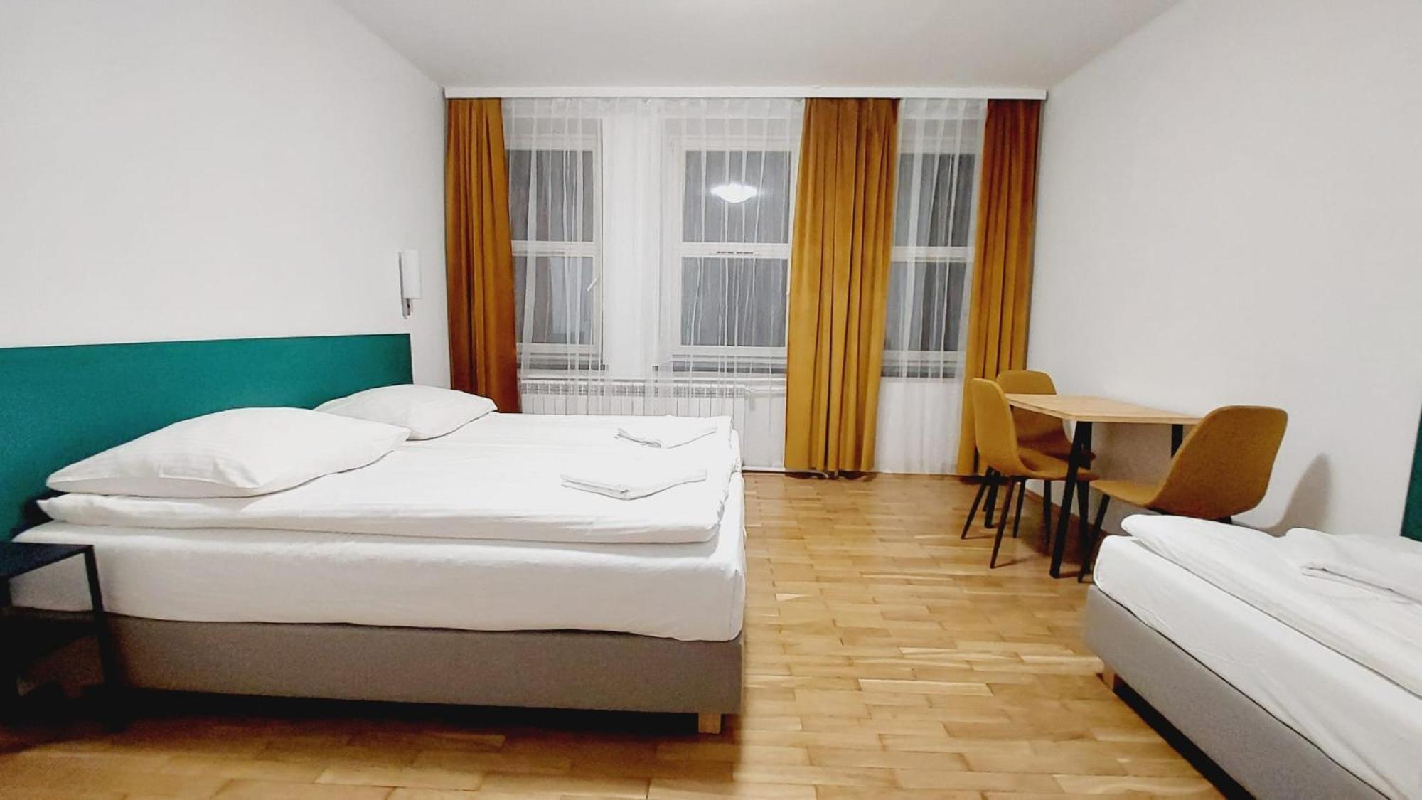 Hotel Korona *