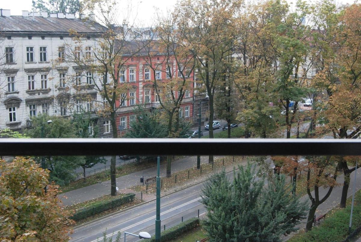Przytulne Mieszkanie Na Poddaszu - 2 Osobne Sypialnie - 4 Pietro Bez Windy * Krakow