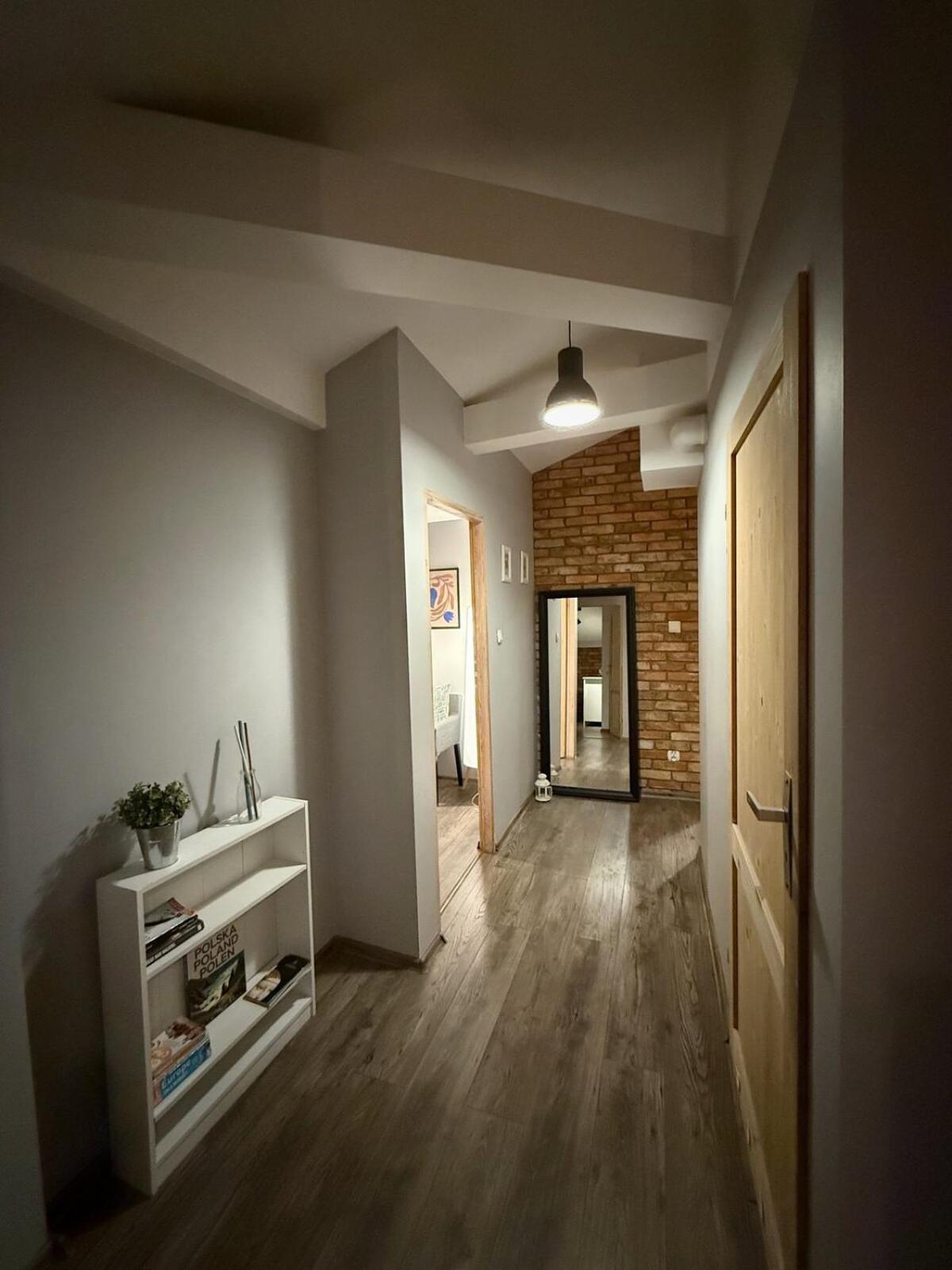Przytulne Mieszkanie Na Poddaszu - 2 Osobne Sypialnie - 4 Pietro Bez Windy Apartment Krakow