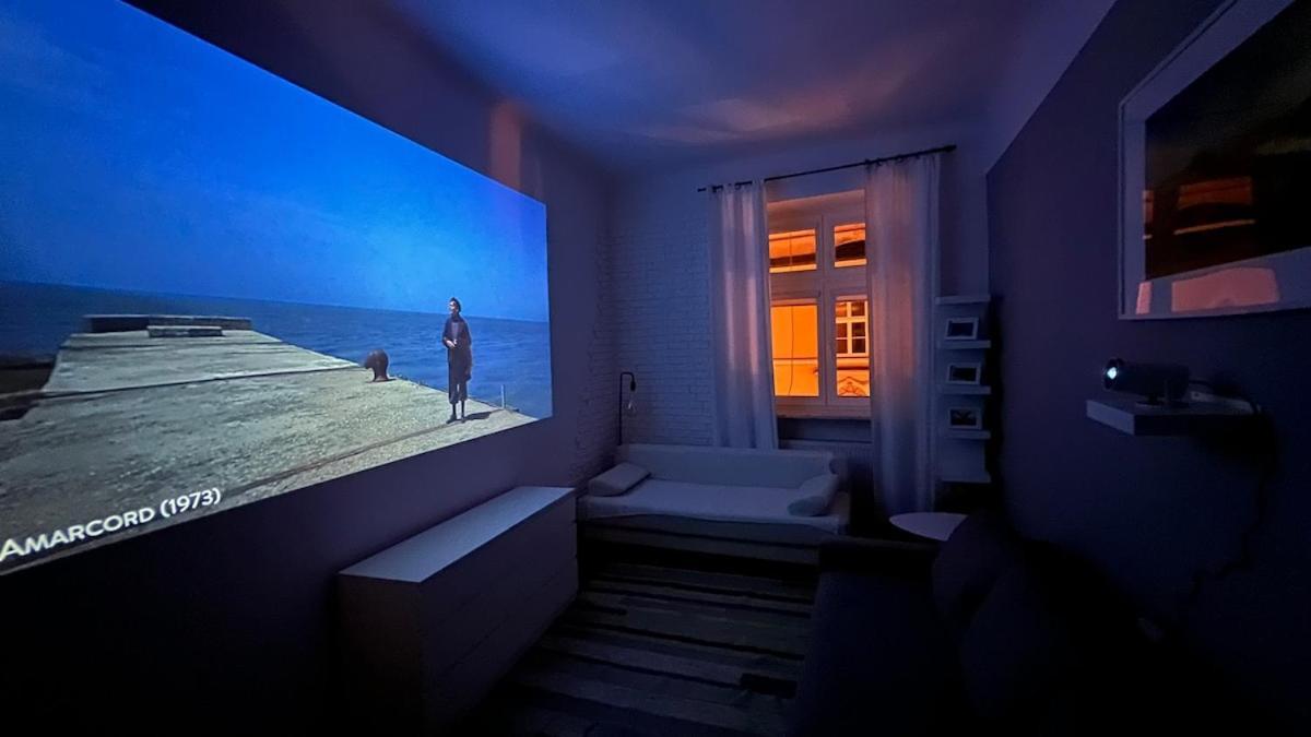 Cinema With A View Of Old Town Apartment Krakow