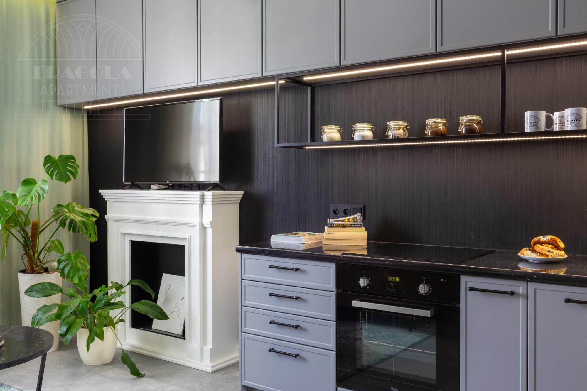 Feminine Fragola Apartament