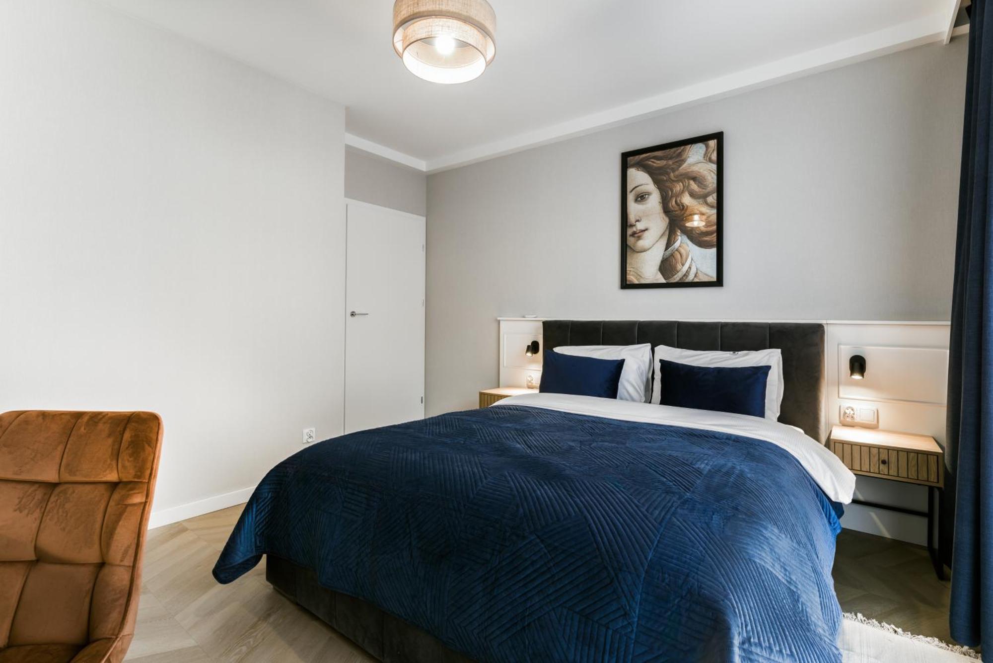 Apartment Metropolis Design *