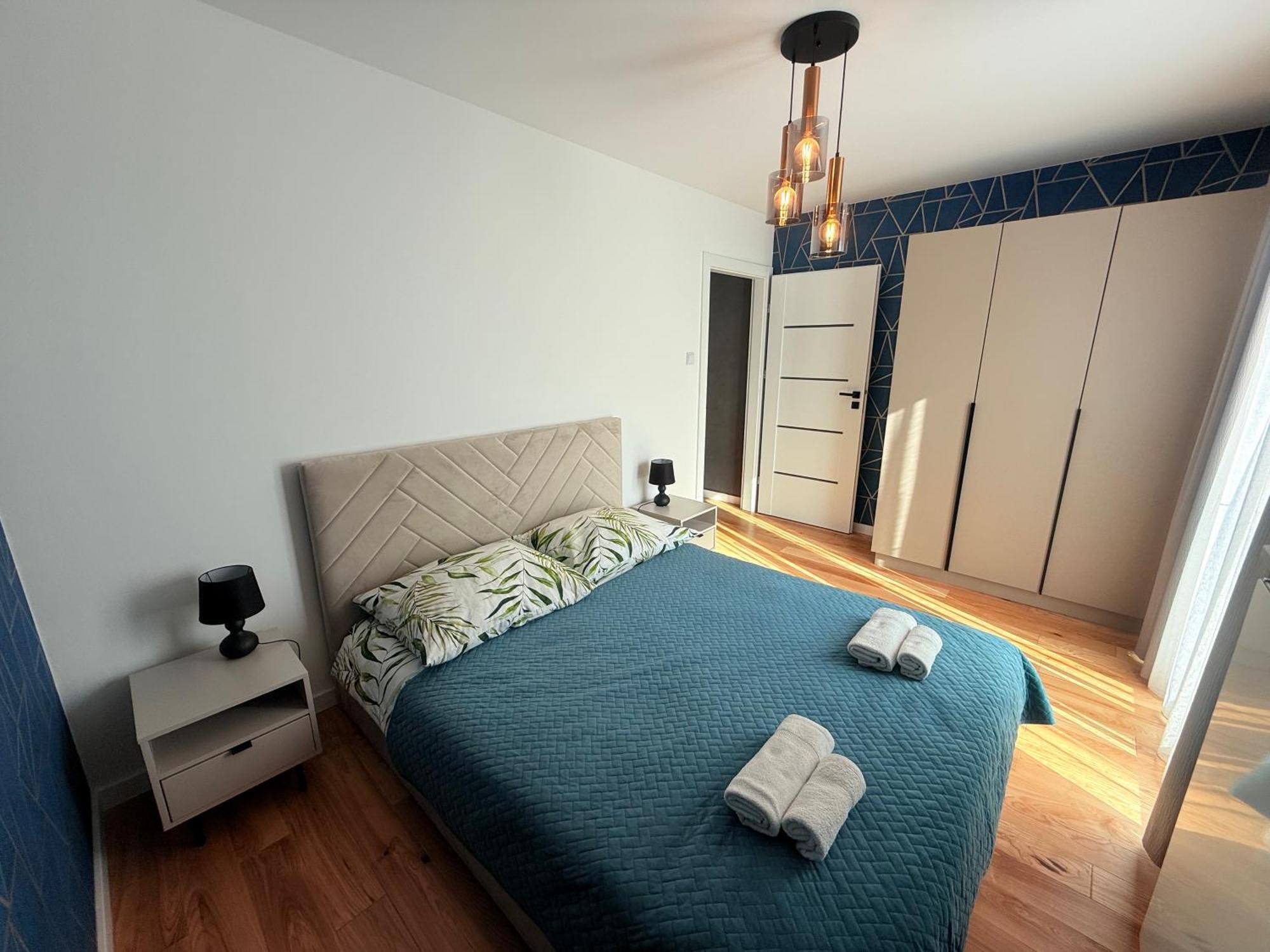Vistula Avenue Free Parking, Swimming Pool, Sauna & Gym *