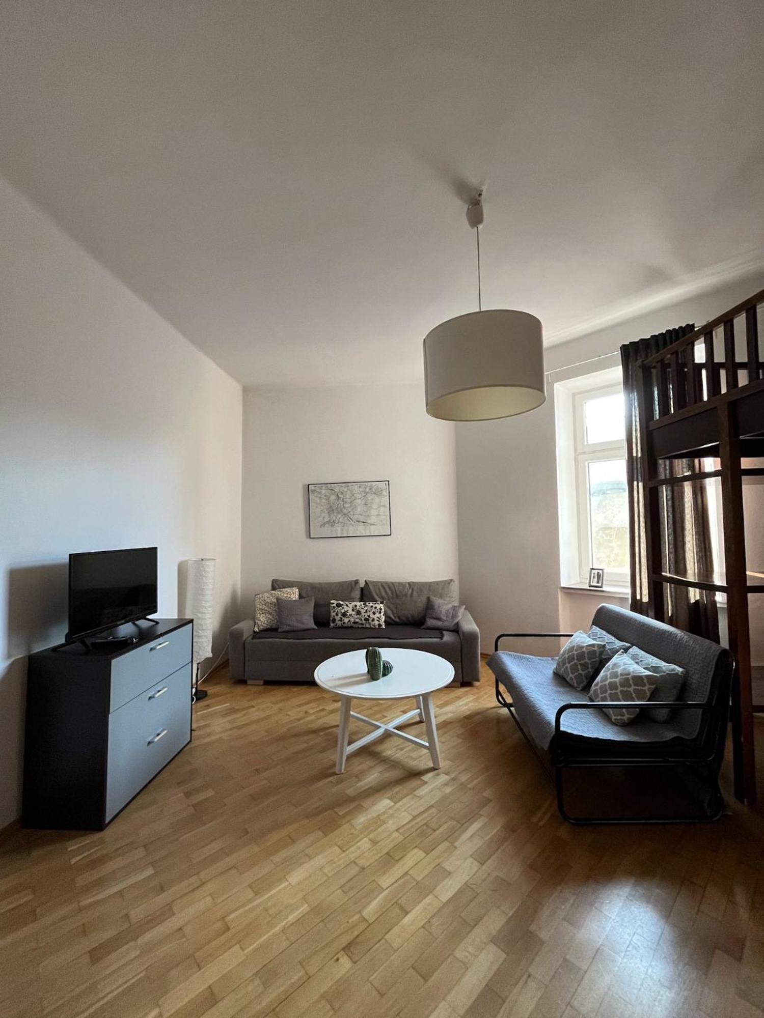 Apartment Spacious *