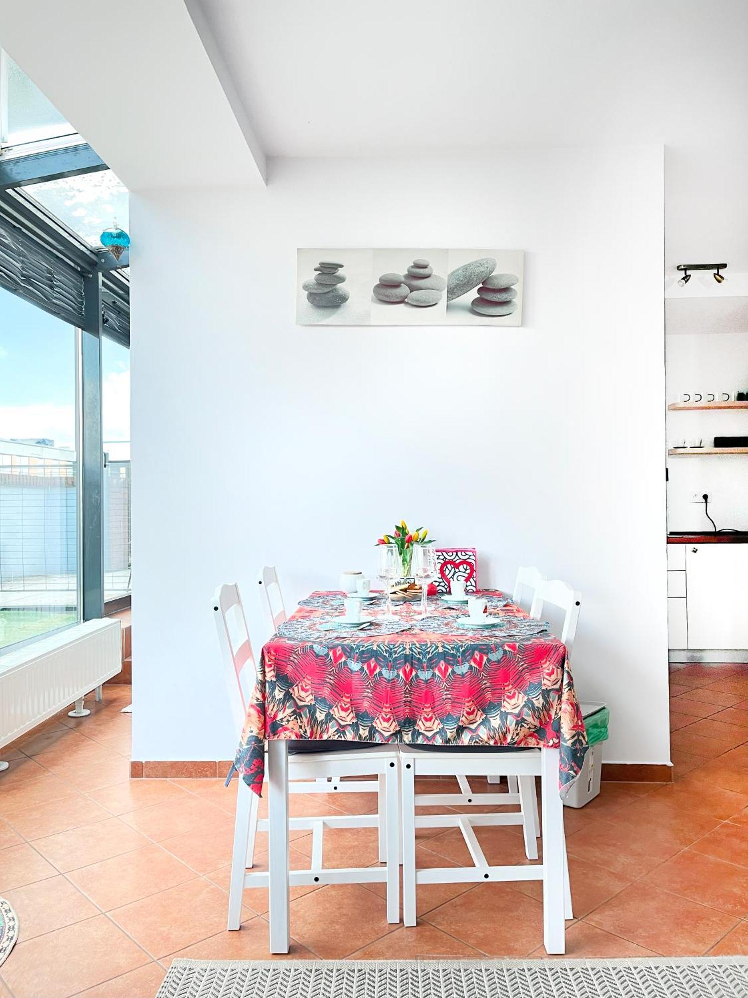 Przytulny Przy Dworcu I Galerii Krakowskiej, Centrum Apartment *