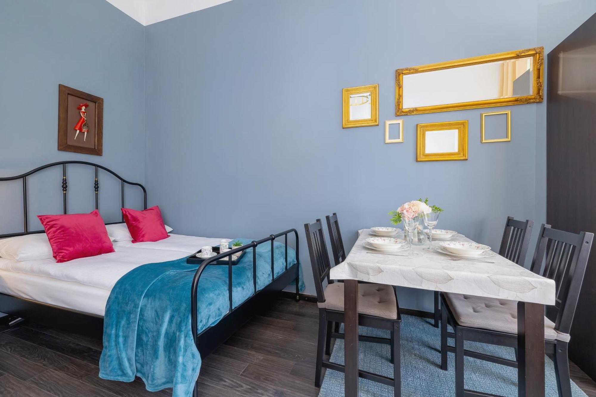 Z Balkonem Blisko Starego Miasta By Renters Apartment Krakow