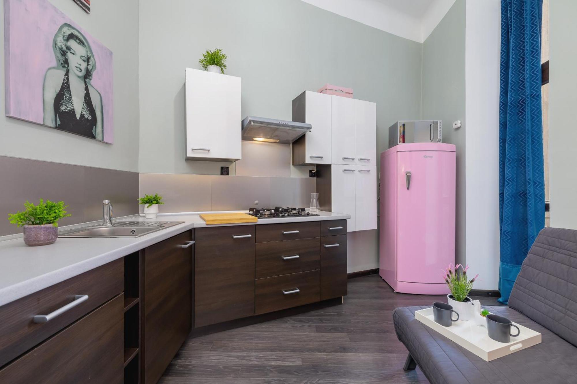 Z Balkonem Blisko Starego Miasta By Renters