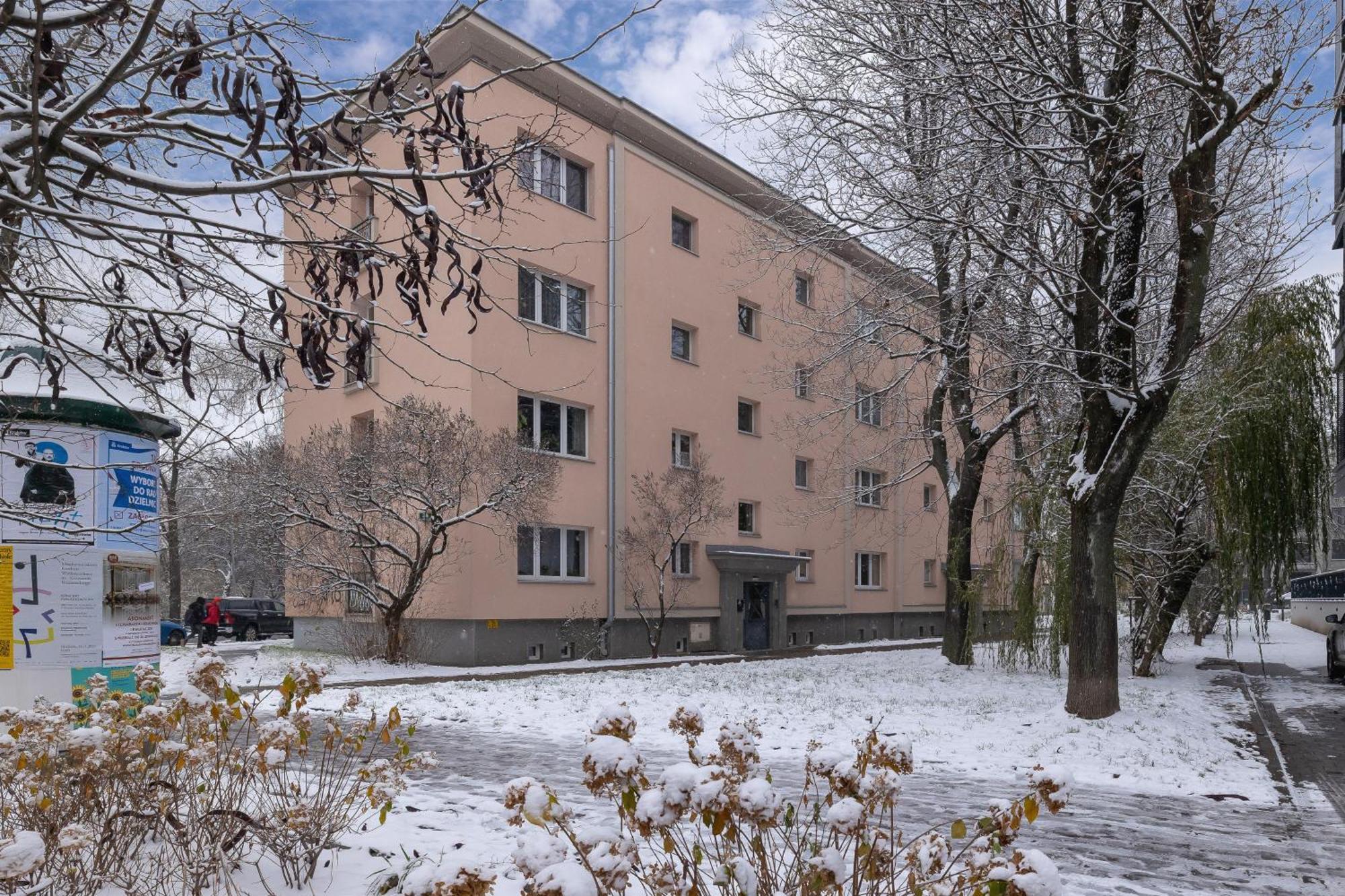 Apartment Family Near Galeria Kazimierz Cracow By Renters *