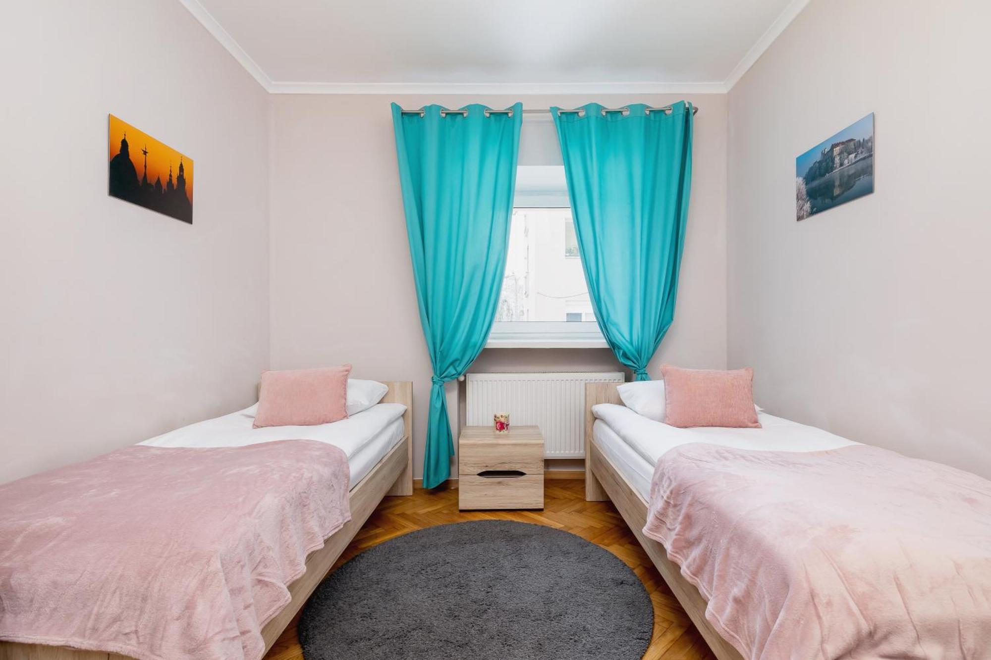 Apartment Family Near Galeria Kazimierz Cracow By Renters *