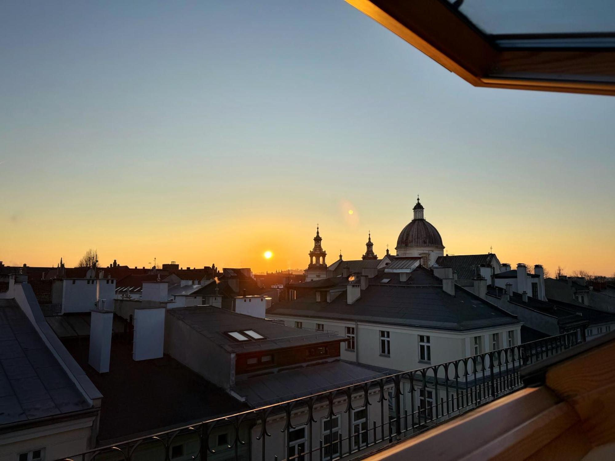Aparthotel 9 *