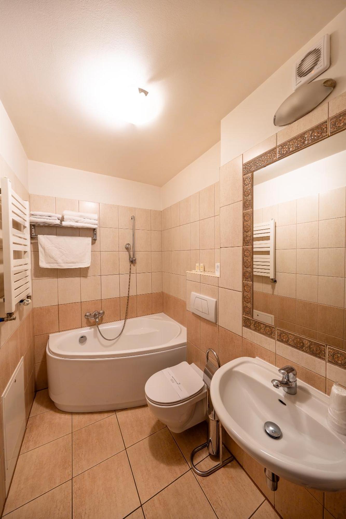 Hotel Secesja 3*