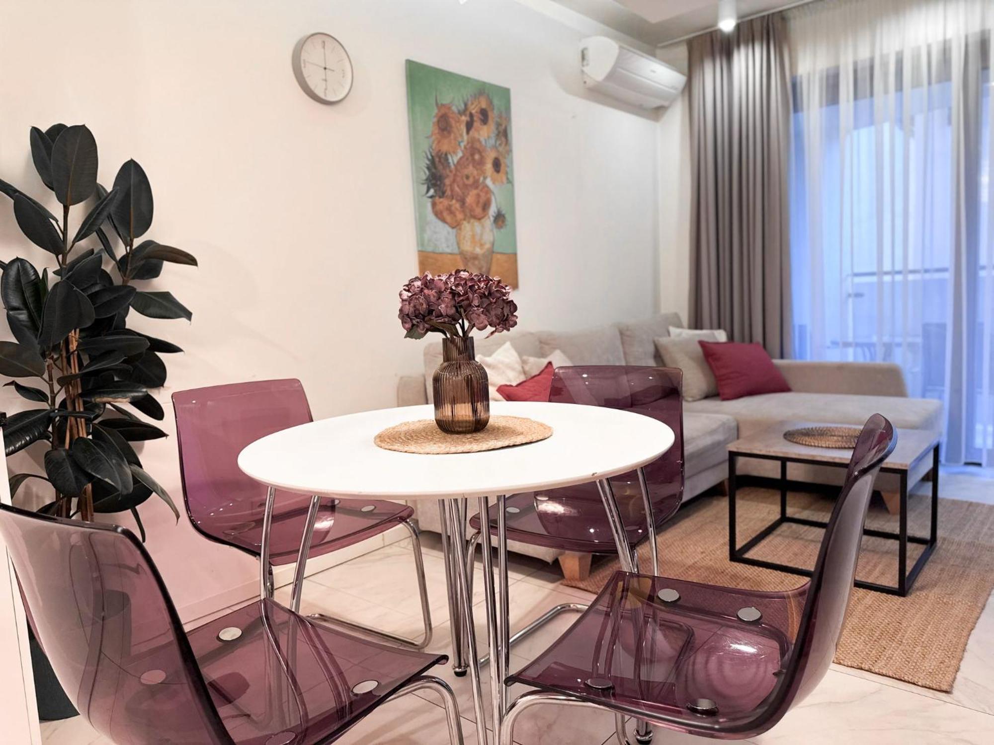 Apartment Main Station&old Town By Inpoint