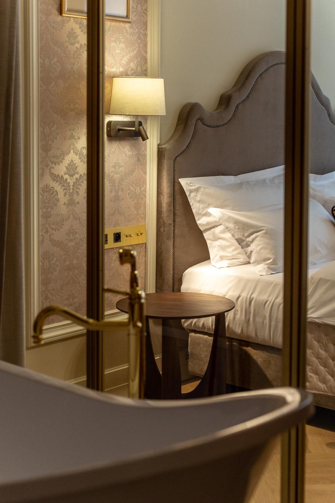 Unicus Palace Old Town - Destigo Hotel
