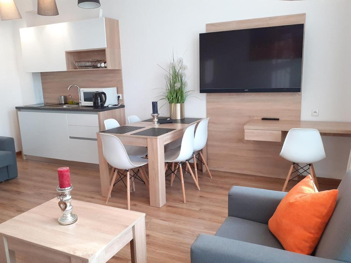 Apartment Old Town - Bosacka 18 *