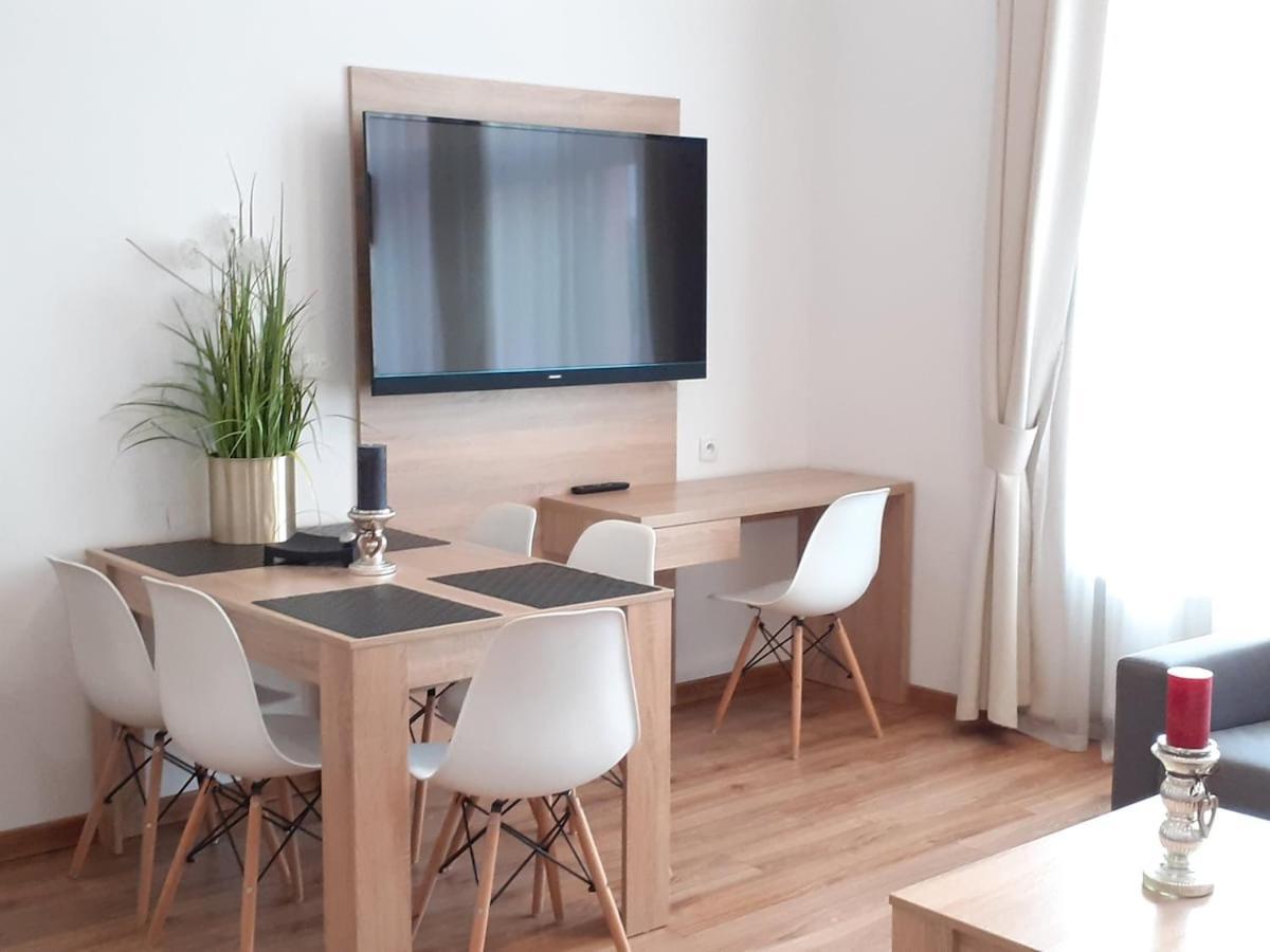 Apartment Old Town - Bosacka 18