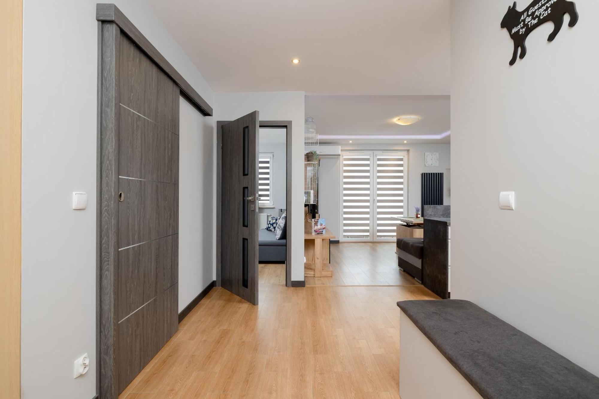 Spacious For 6 Guests In With Office By Renters Krakau