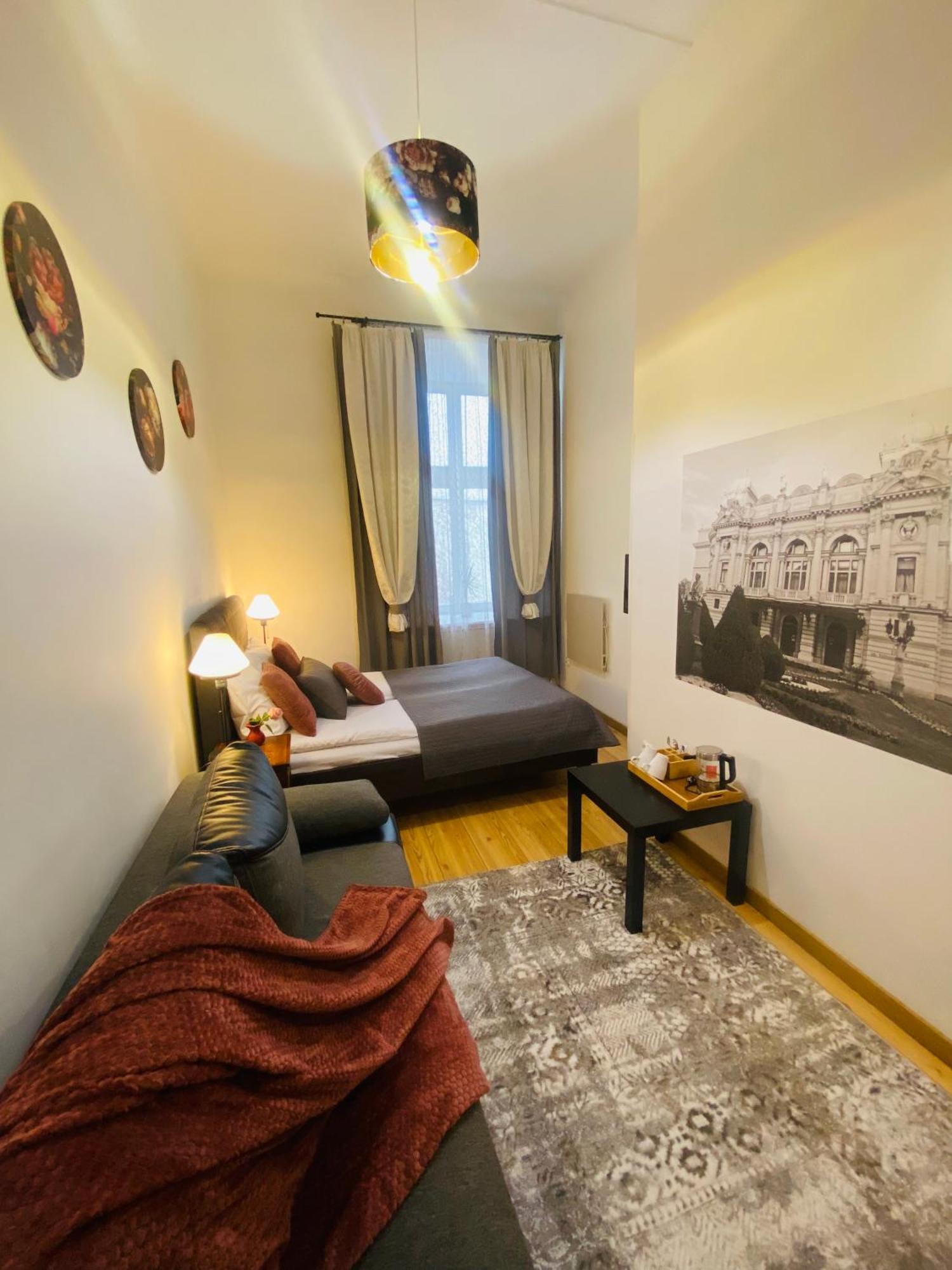 & Apartamento *