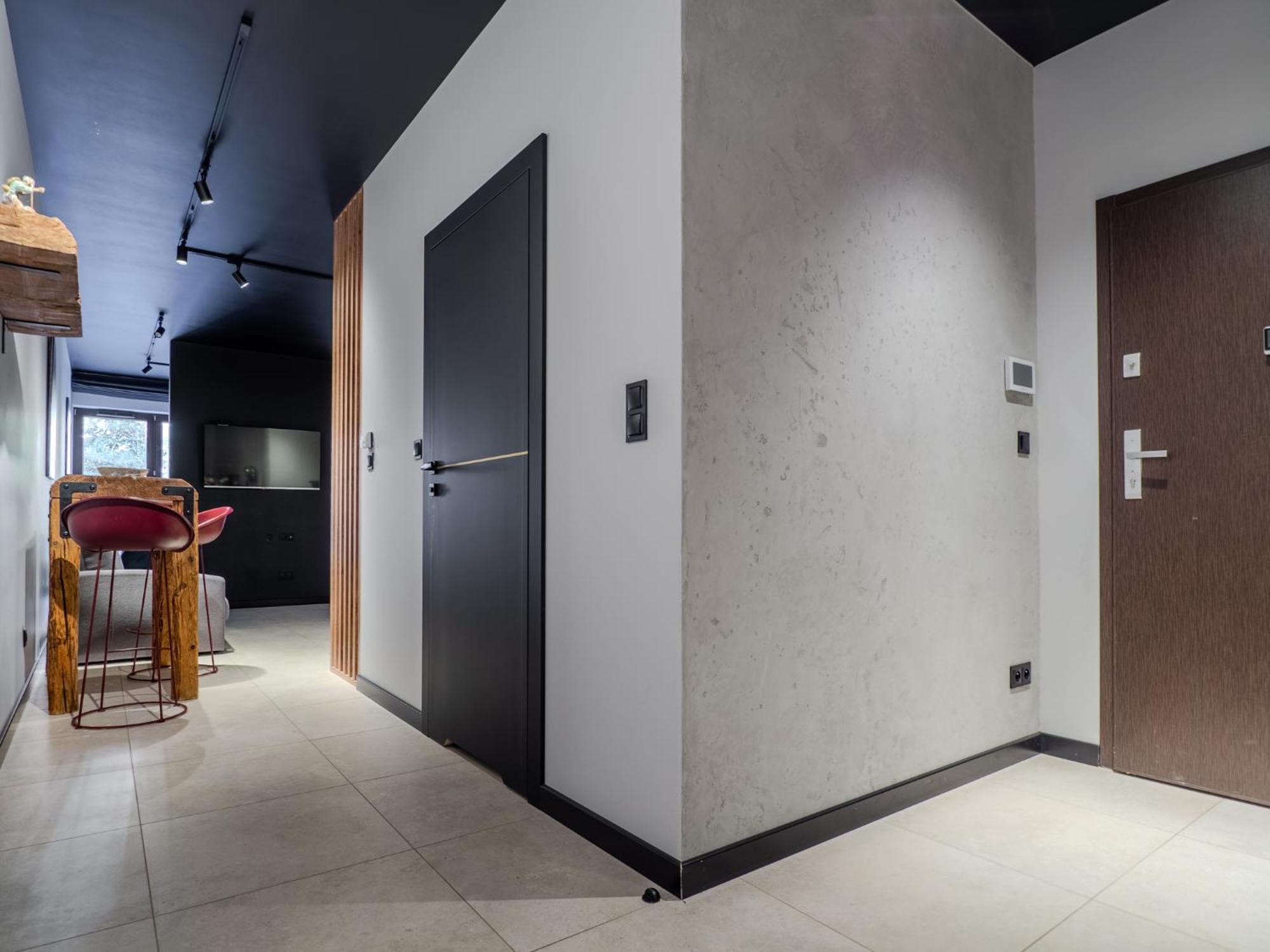 A Charming Loft In The Heart Of With Free Parking