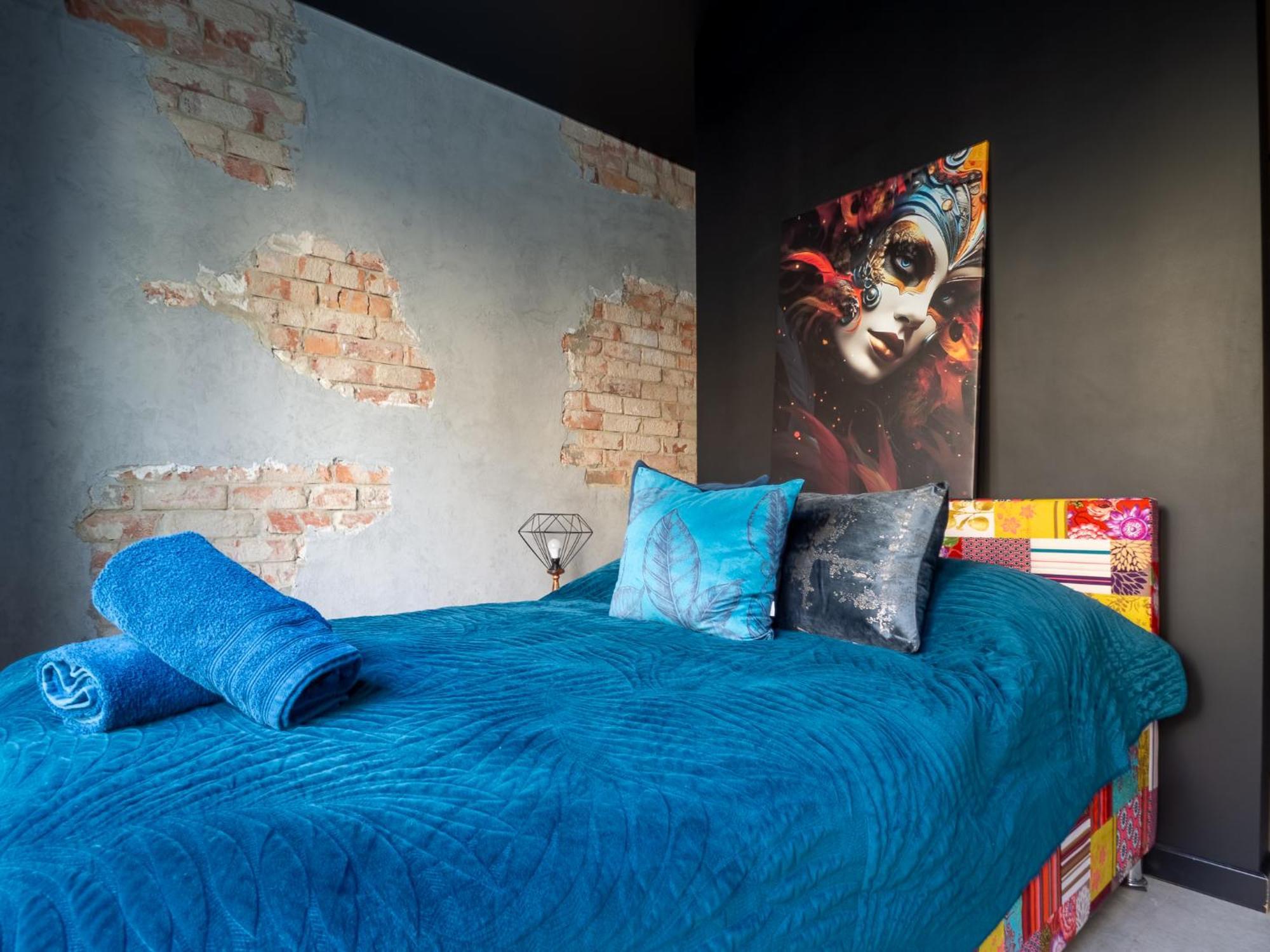 Apartment A Charming Loft In The Heart Of With Free Parking