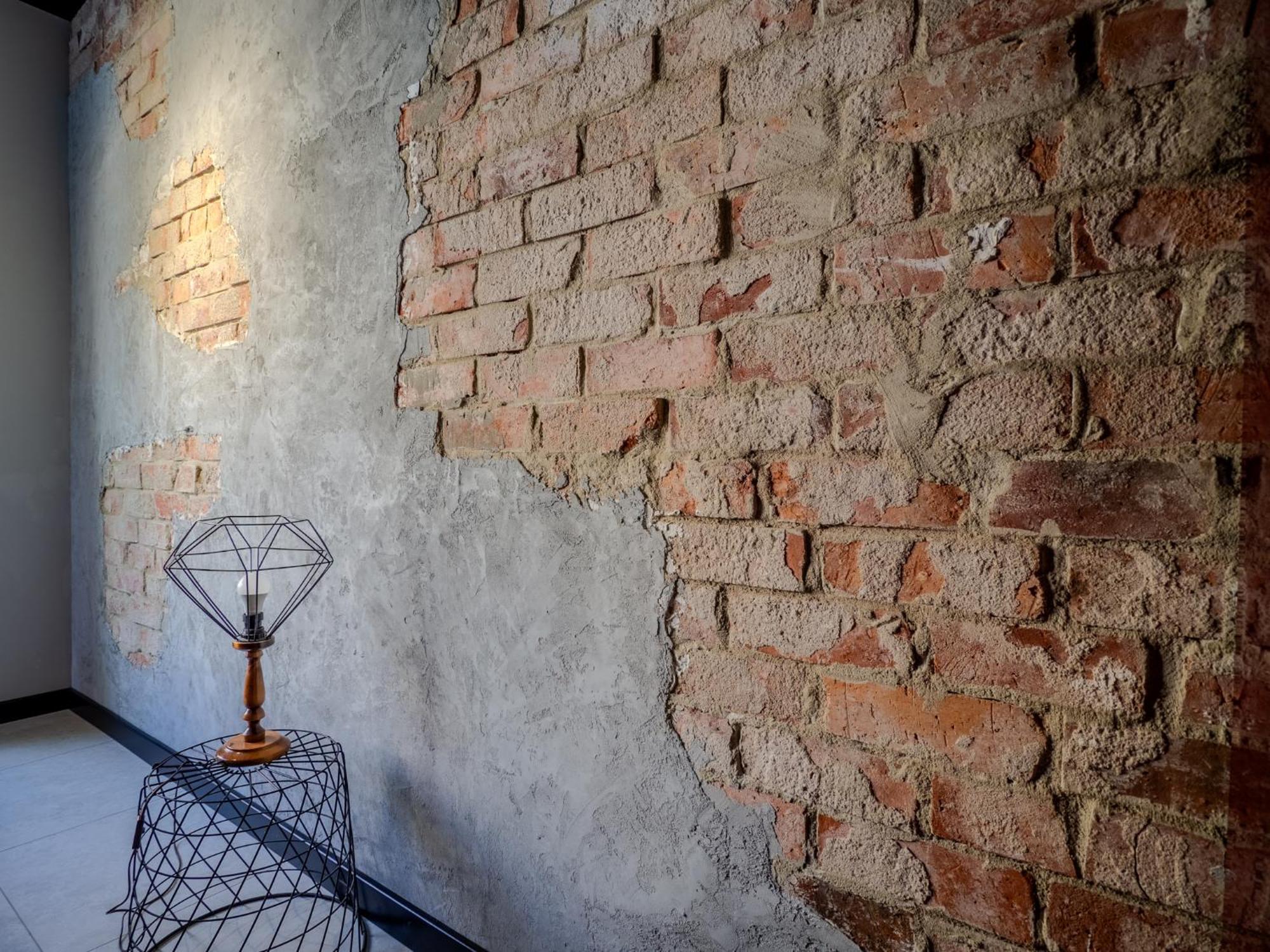 A Charming Loft In The Heart Of With Free Parking
