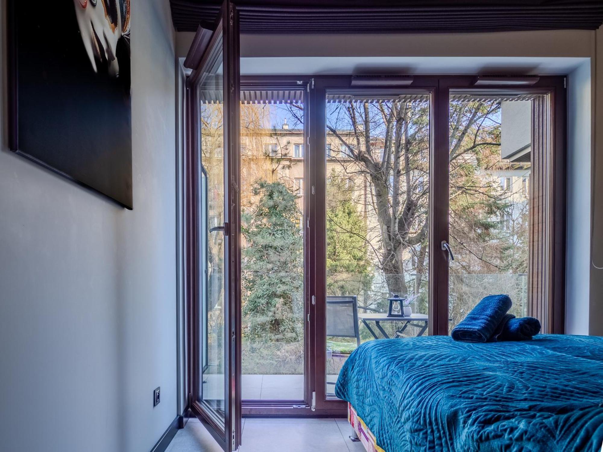A Charming Loft In The Heart Of With Free Parking Apartment *