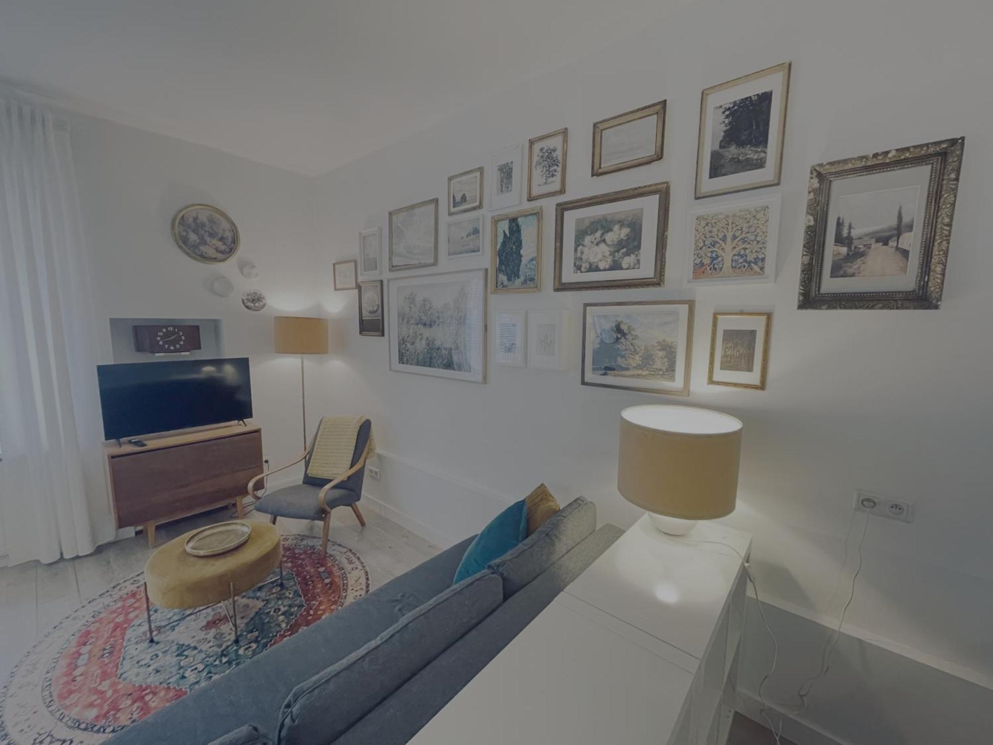 Snow White Apartment