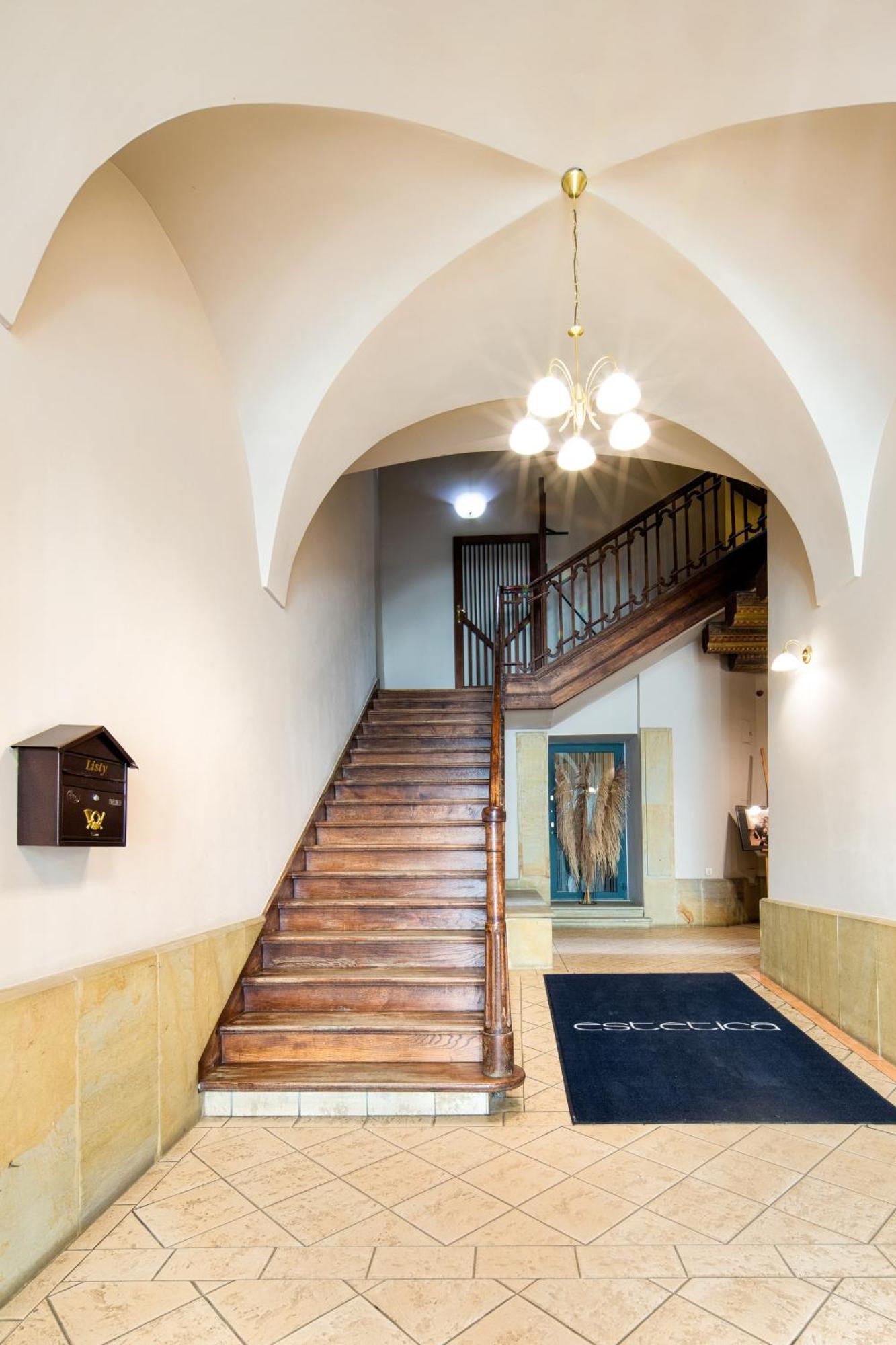 W Centrum - Duplex Penthouse In The Centre With Terrace And Air Conditioning