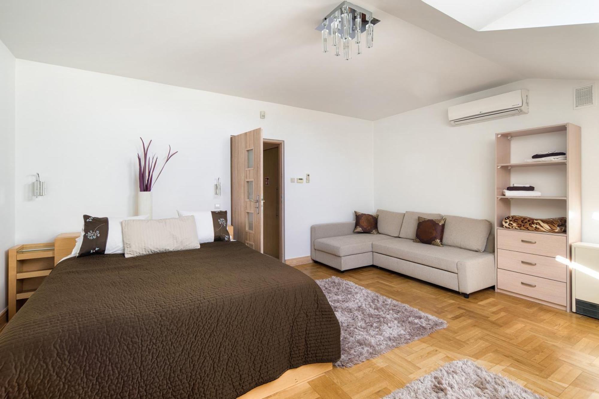 W Centrum - Duplex Penthouse In The Centre With Terrace And Air Conditioning Apartment *