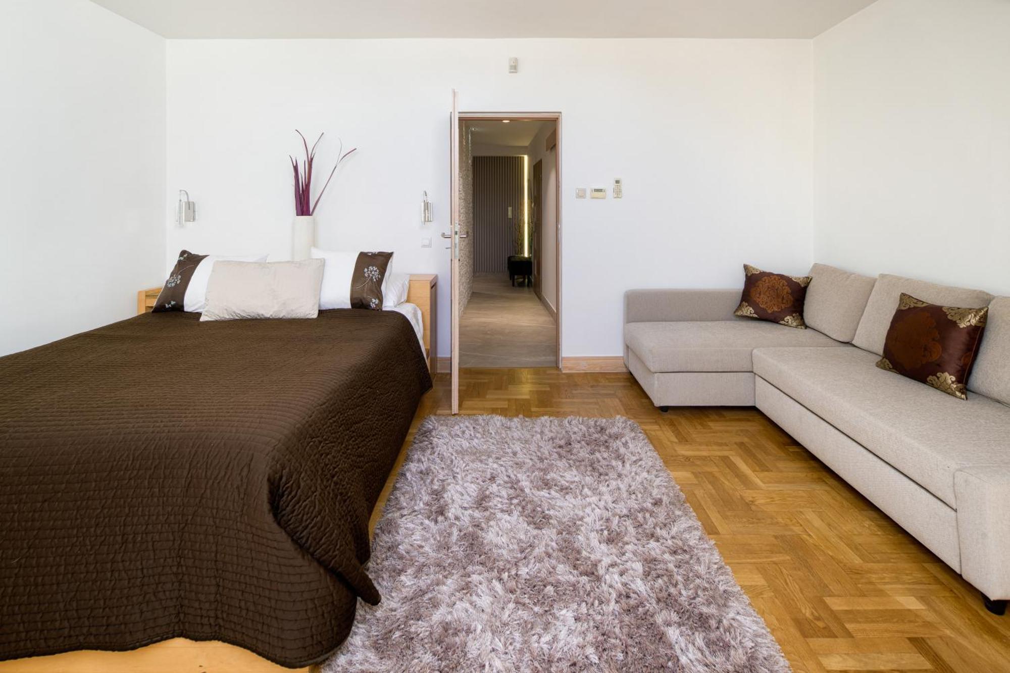 Apartment W Centrum - Duplex Penthouse In The Centre With Terrace And Air Conditioning *