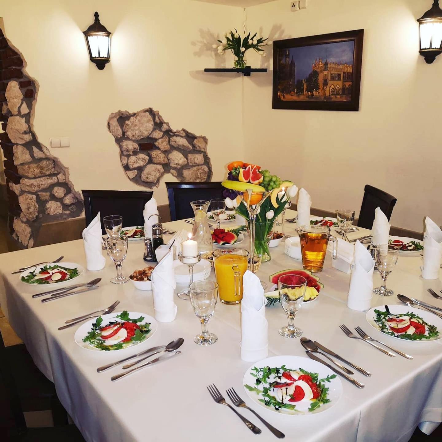 Dworek Zloty Rog I Restauracja Hotel Krakau