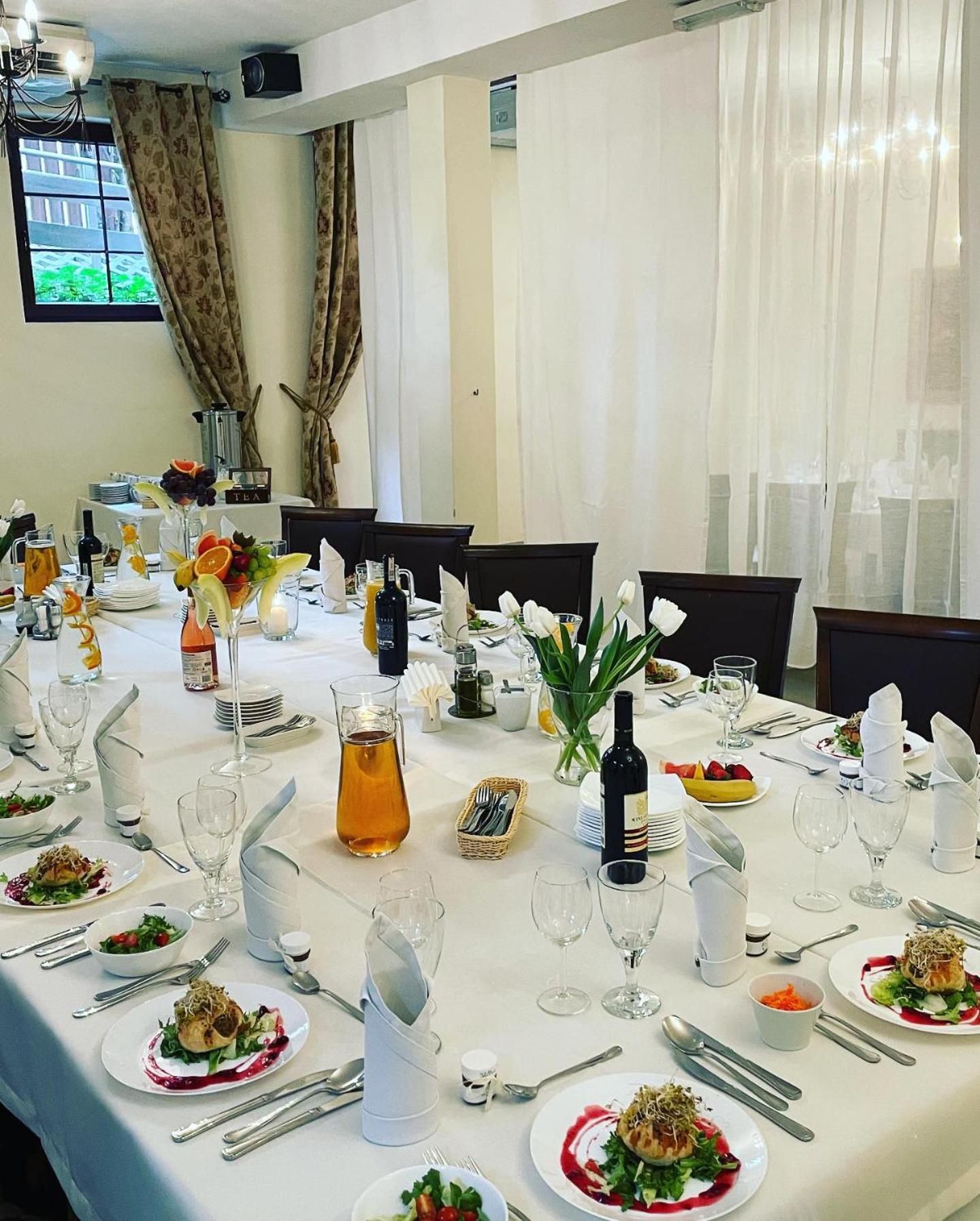Hotel Dworek Zloty Rog I Restauracja 3*