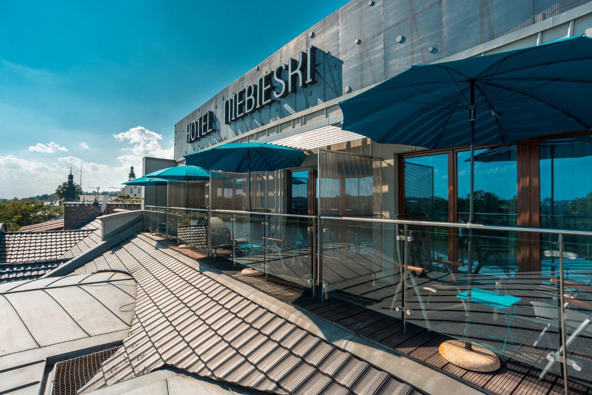 Niebieski Art & Spa