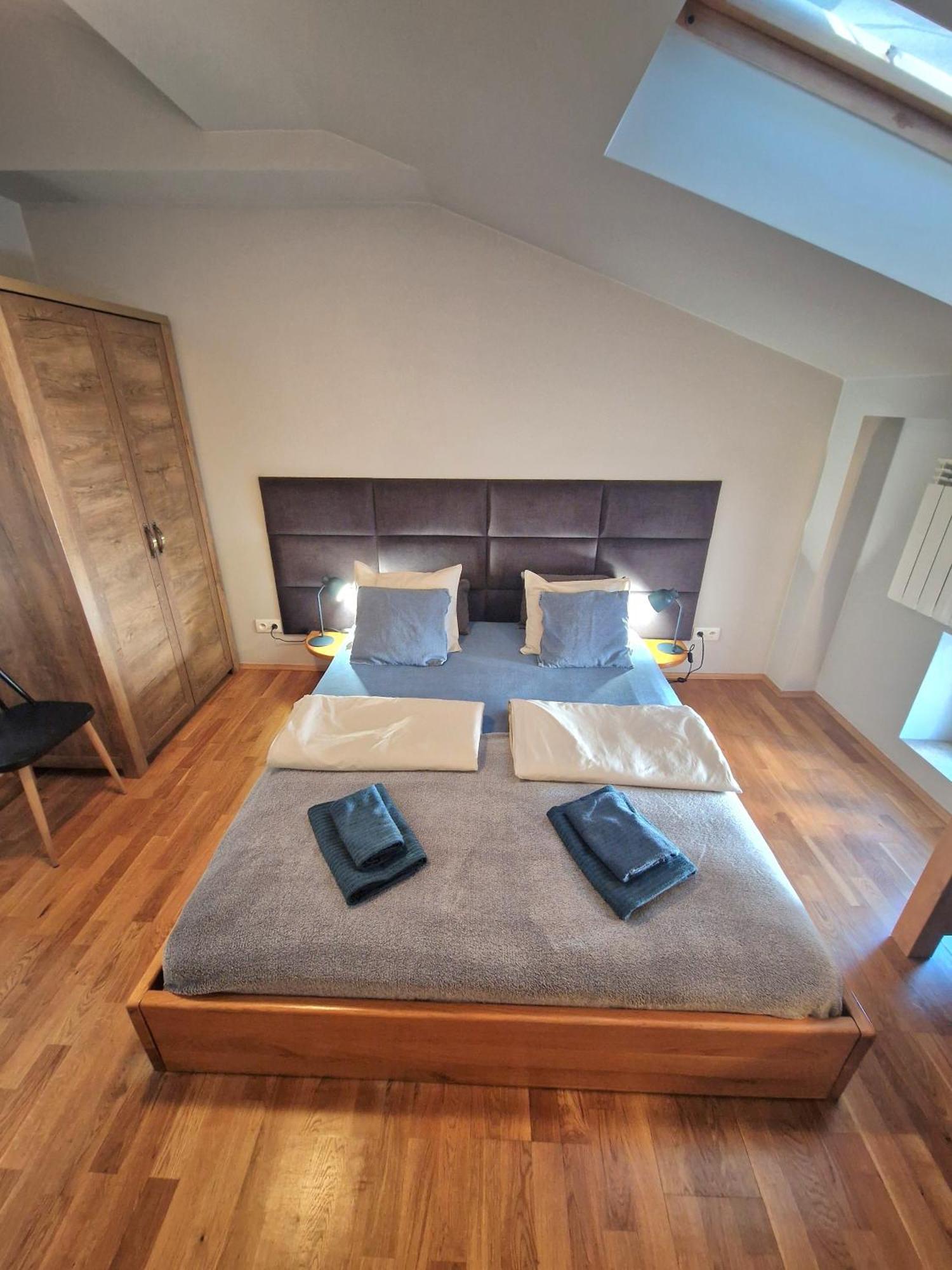 Zulu Old Town Apartment