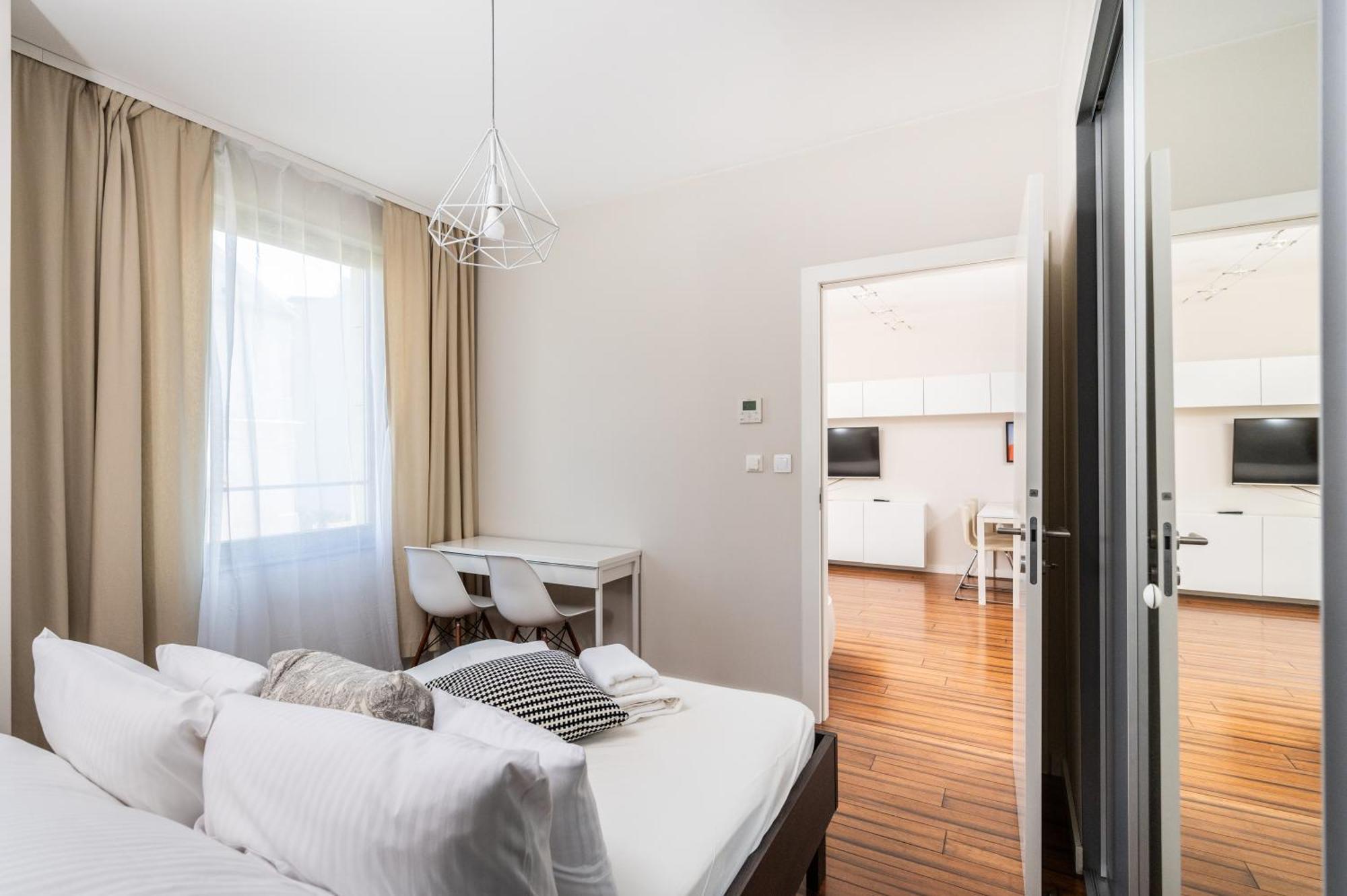 Premium By Wawel Castle Krakow