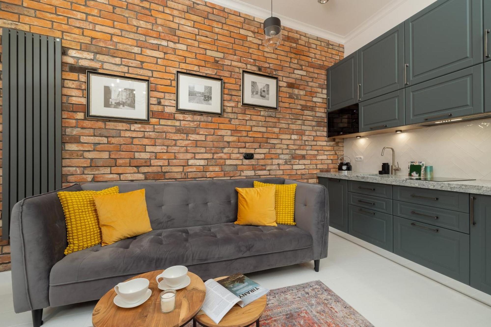Cosy With Air Conditioning By Renters * Krakow
