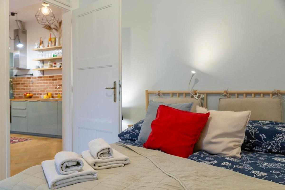 Apartment Harmony By The Opera House *