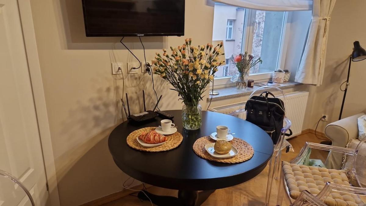 Apartment Harmony By The Opera House *